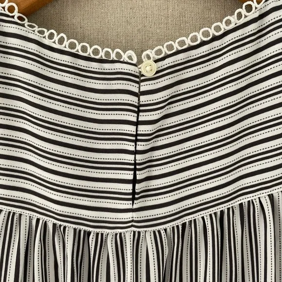 LOFT Top Striped Short Sleeve Blouse XS Petite - Picture 7 of 8